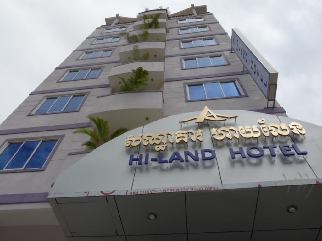 Hi Land Hotel Phnom Penh Exterior photo